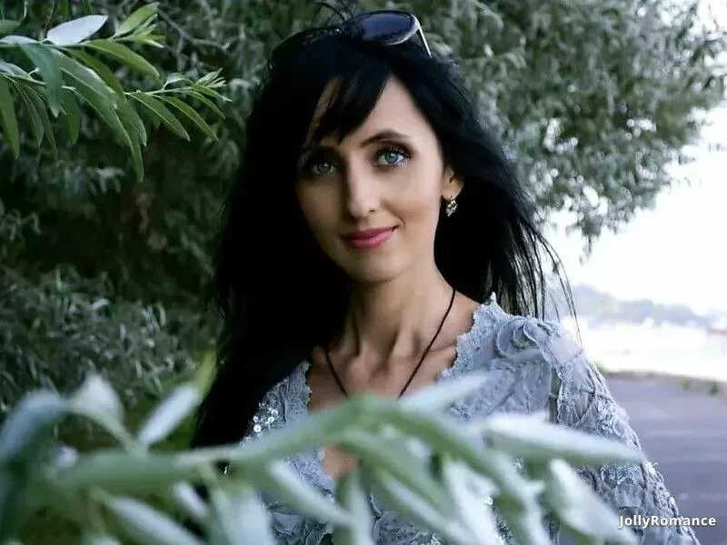 Elizaveta, 52